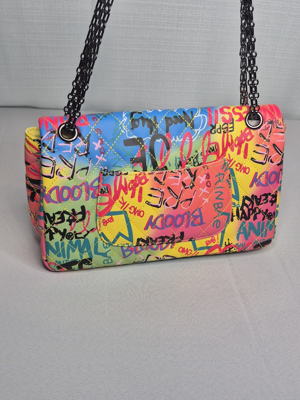 Graffiti Print Chain Shoulder Bag - Multicolor - Picture 4 of 12
